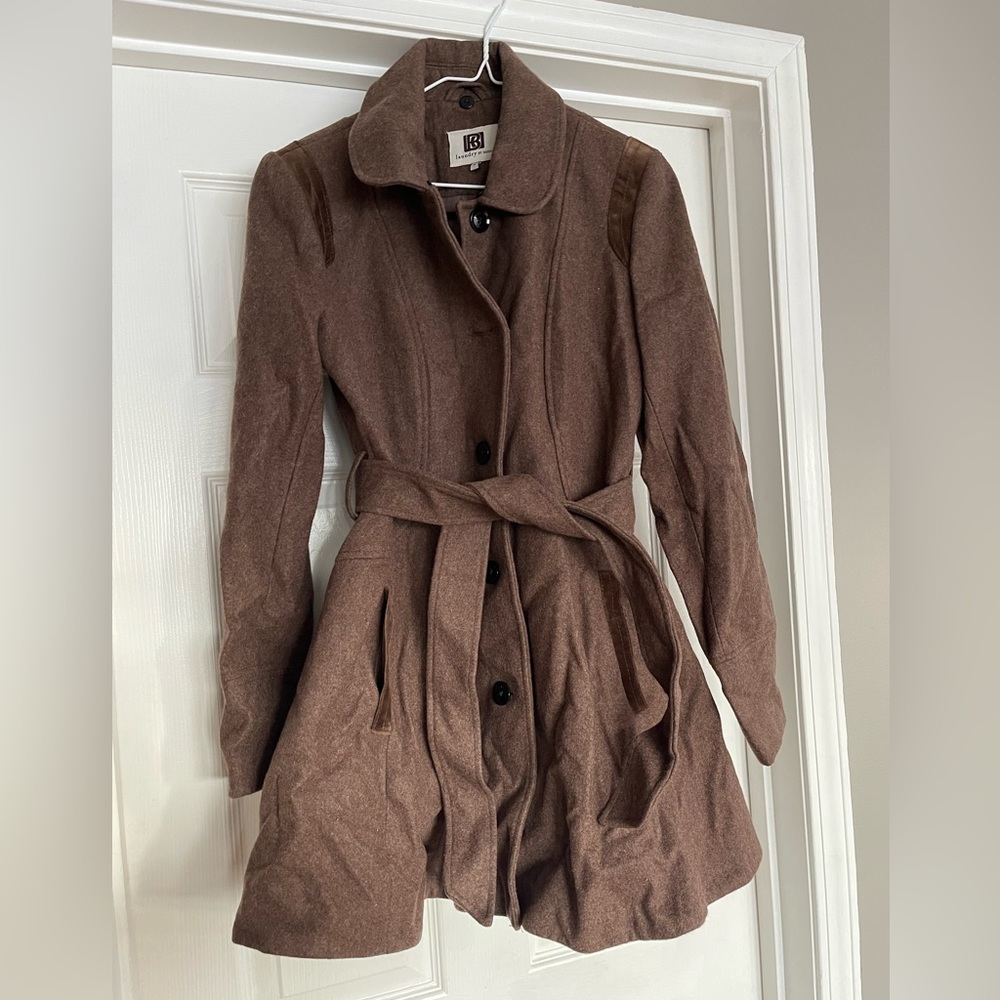 Brown coat medium